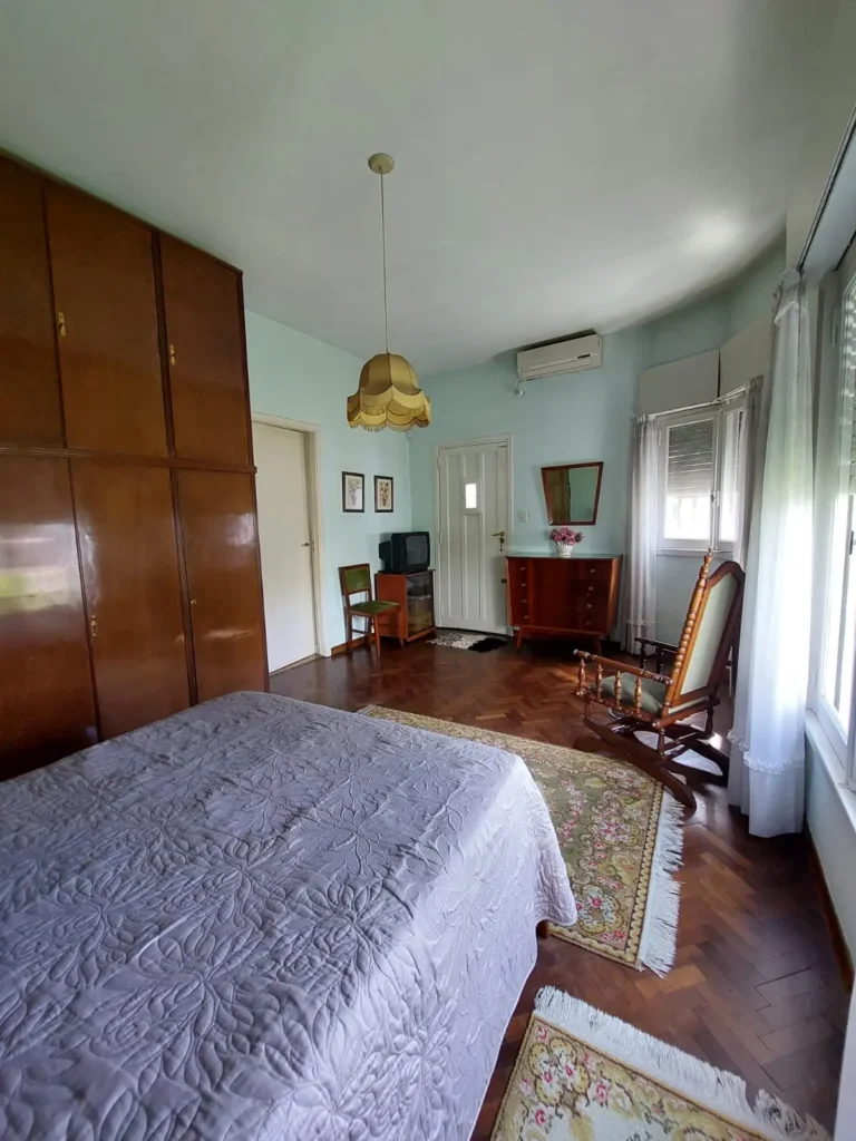 76cf9e9e-a95f-461c-85bb-f2123640229b